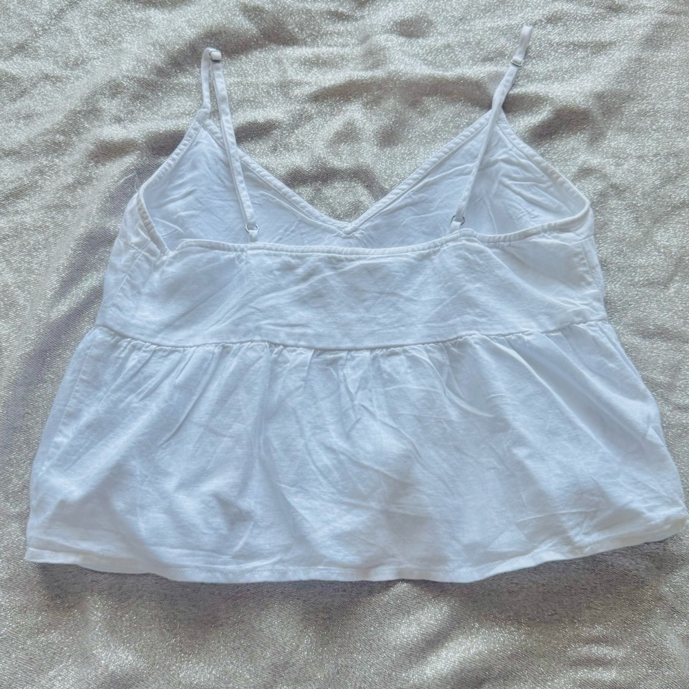 Abercrombie & Fitch Linen Blend V-Neck Cami Cropped Tank Top - Picture 3 of 5